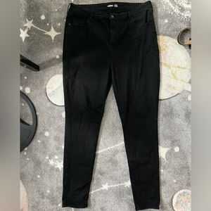 Old Navy Rockstar Super Skinny Built In Sculpt Jeans